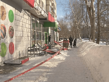 Пережила войну и пандемию: россиянка получила смертельные травмы на крыльце магазина