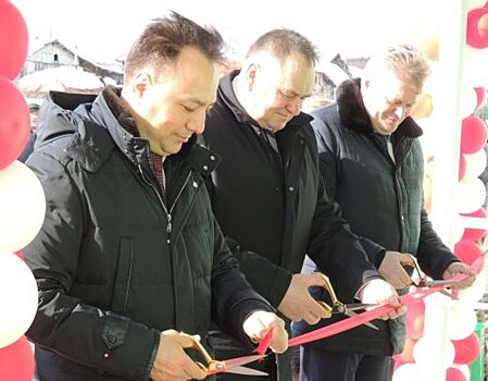 Дети-сироты Нижнесергинского района получили ключи от квартир