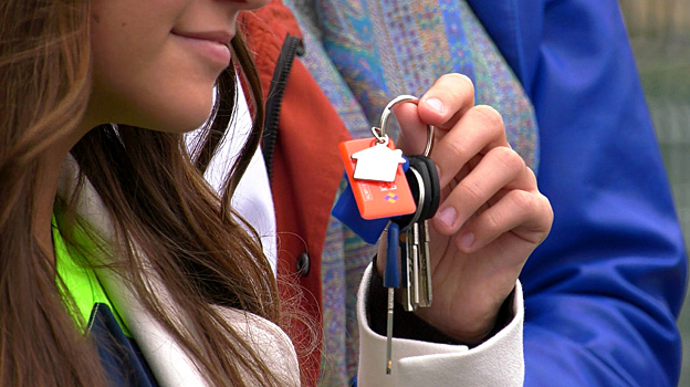 Шесть семей из Ямальского района получили ключи от новых квартир