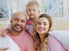 Звезда «Дома-2» Андрей Черкасов рассказал о серьезном кризисе в отношениях с супругой: «Мы разъезжались»