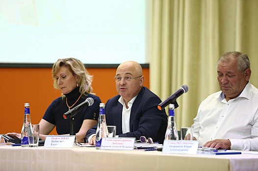 Префект ЮВАО ответил на вопросы жителей района Люблино