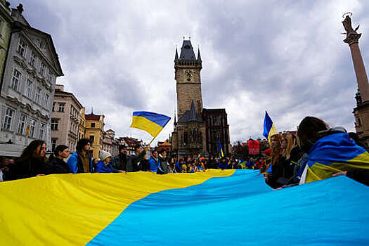 Политолог Бордачев: поддержка Украины выгодна США и Британии, в отличие от ЕС