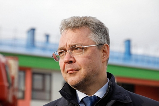 Губернатор Владимиров наградил школьников Ставрополья за победу в олимпиаде