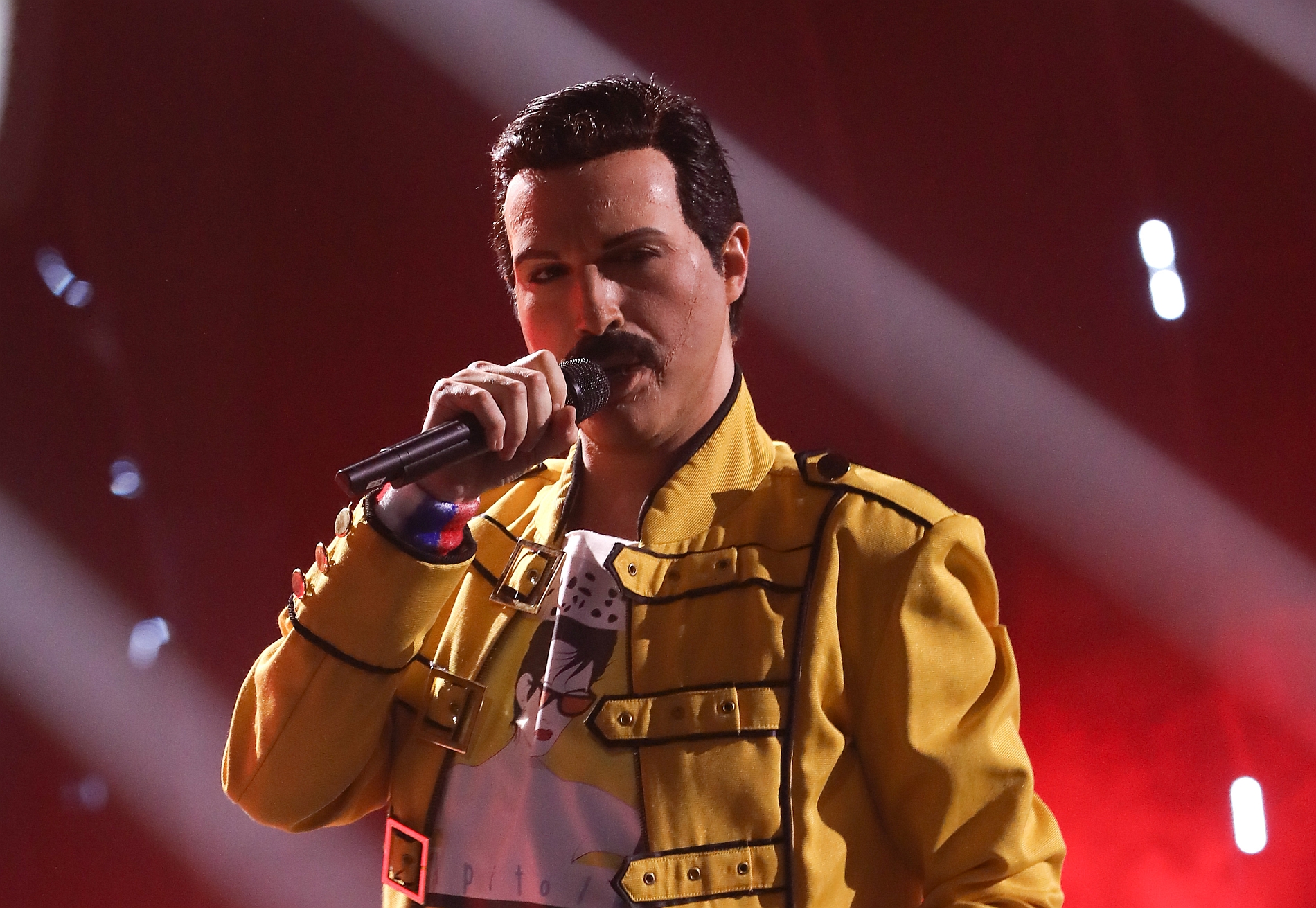 Женщина назвала себя тайной дочерью Фредди Меркьюри