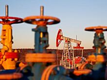 Алчущих нашей нефти заставят идти на поклон Москве