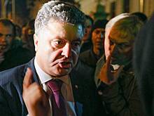 Порошенко заметили нетрезвым после матча Украины
