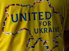 Сборная Украины презентовала особую патриотическую форму для товарищеских матчей. Фото