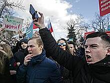 Студентов уводят с улицы