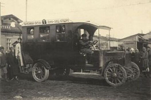 По коням! Какими были правила дорожного движения в Челябинске сто лет назад