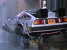 DeLorean разработает летающий автомобиль