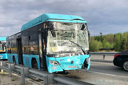 В российском городе причиной двух аварий с пострадавшими стало яркое солнце