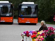 Жителям города предлагают пока отказаться от выездов на кладбища