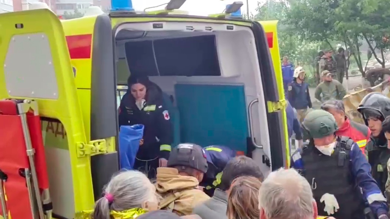 Под завалами дома в Белгороде нашли шестого погибшего