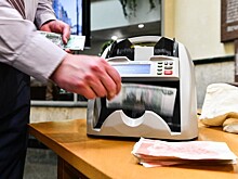 Двоих мужчин осудили в Москве за сбыт поддельных денег