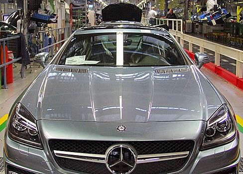 Daimler назвал условия строительства завода в России