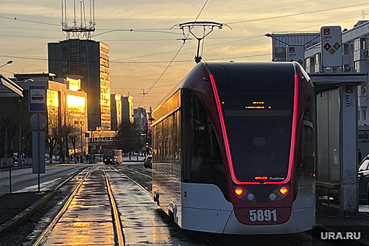 Банк «Урал ФД» продает в Перми за 400 млн пристрой к зданию с антенной «Алтай»