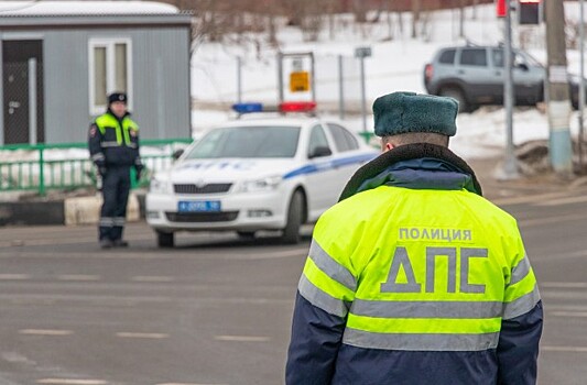 За нарушение ПДД хотят вводить штрафные баллы и отбирать машины