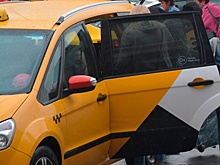 Тревожная кнопка: как таксистов в России будут защищать от агрессивных пассажиров