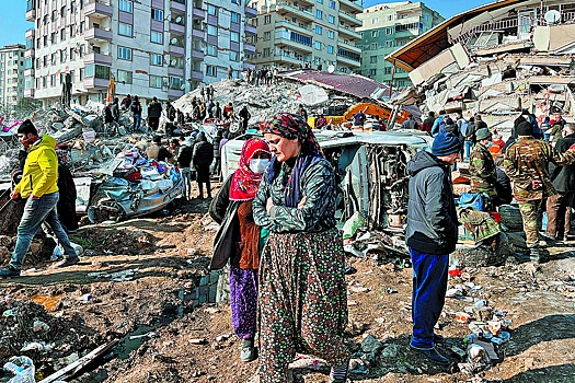 ООН: Сотни тысяч выживших после землетрясения в Турции и Сирии крайне нуждаются в жилье и помощи врачей