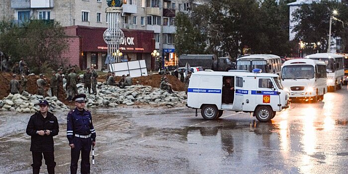 Не дали утонуть: военные помогают жителям Еврейской автономной области