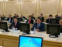 Губернатор проводит масштабное совещание с сотрудниками агропрома Ямала