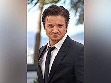 Актер Джереми Реннер рассказал, что чувствовал во время клинической смерти