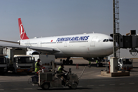 Россияне застряли в Турции из-за овербукинга