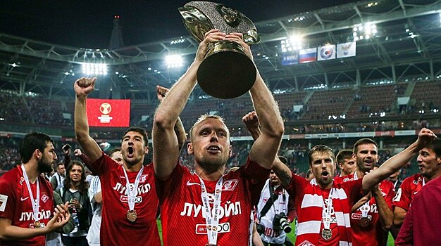 Аленичев обратился к российским футболистам: если есть возможность попробовать свои силы в Европе, надо уезжать