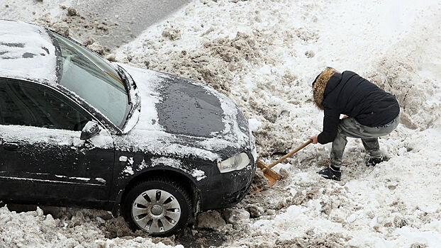 В России подскочили продажи лопат из-за снежной зимы