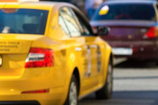 До конца года предложено утвердить перечень автомобилей для такси с учетом требований по локализации