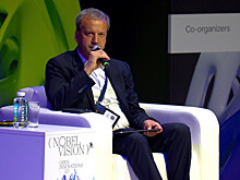 Нобелевский лауреат Роджер Корнберг: коронавирус не исчезнет, но мы сможем его контролировать