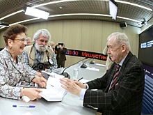 Николай Долгополов представил четвертую книгу из серии "Легендарные разведчики"