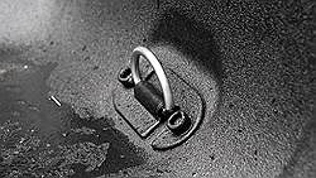 Пикап с белым воротничком