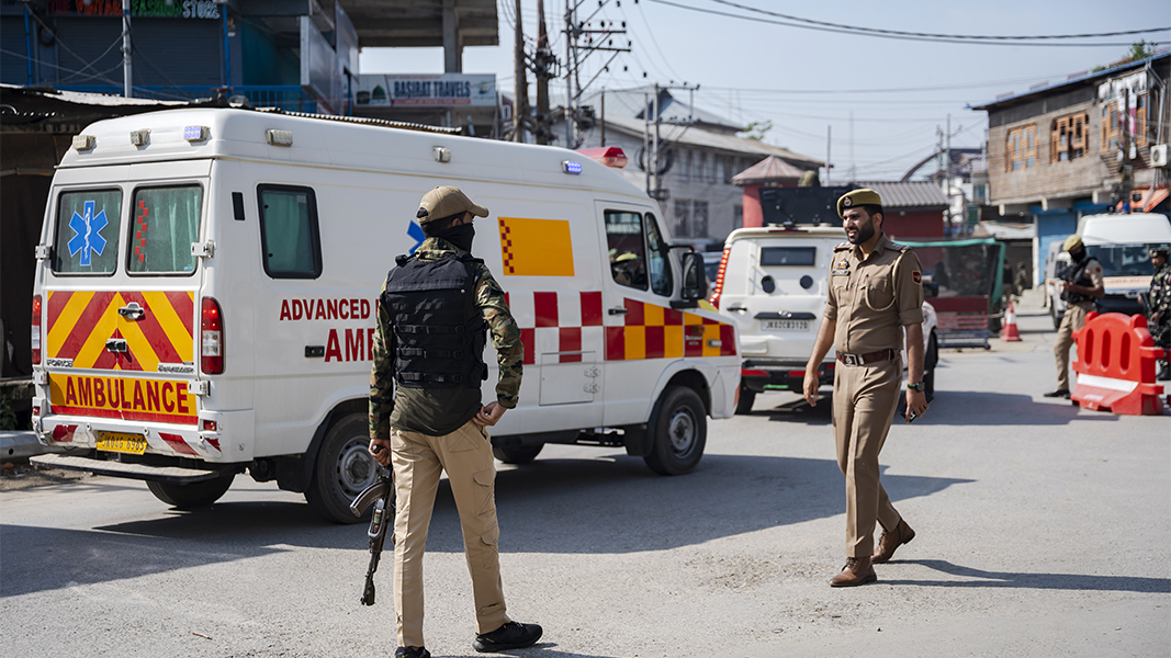 NDTV: в давке у храма на юге Индии погибли не менее девяти человек