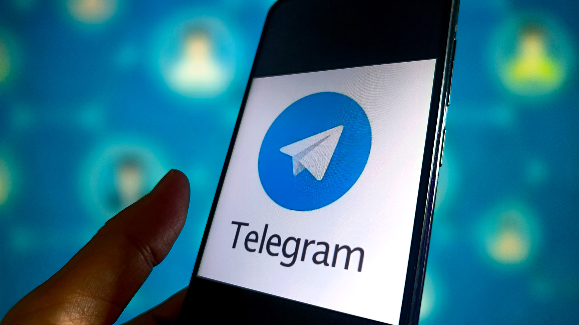 Россиян предупредили о краже аккаунтов Telegram через фейковые сайты заправок
