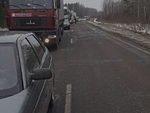 Внезапный дождь создал пробку в 8 километров в Костромской области
