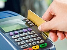 Банки РФ увеличили эмиссию платежных карт на 4%