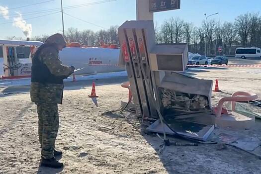 Суд определил судьбу въехавшего на горящей машине в заправку россиянина