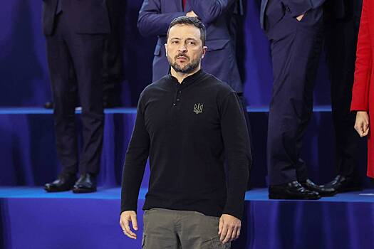 Медведев заявил о желании большинства украинцев ухода Зеленского