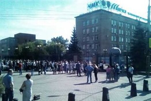 В Челябинске эвакуировали сотрудников крупного завода