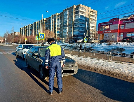 На Урале машина сбила двухлетнего ребенка на пешеходном переходе