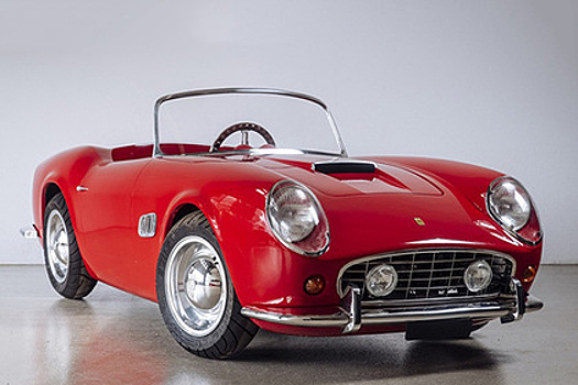 Ferrari собрал детский суперкар с разгоном в 140 километров в час