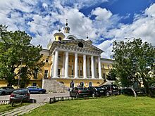 Дворец науки, царь-баня и ипподром. Какие памятники архитектуры Москвы сохранили историческую функцию