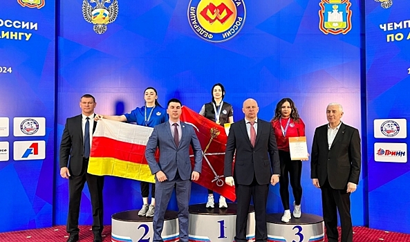 Анастасия Голубева из Волгоградской области стала призером ЧР по армрестлингу