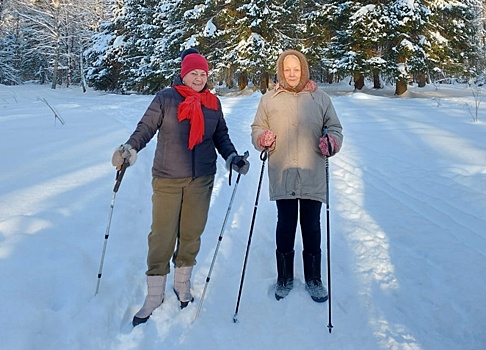 Тренировка по скандинавской ходьбе прошла в Роговском