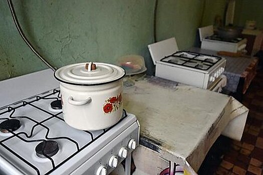 Стилист Рогов рассказал о жизни в коммуналке