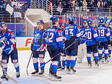 «Лада» проиграла 7 из 8 последних матчей – сегодня 1:6 от «Трактора». Команда Десяткова идет 10-й на Западе