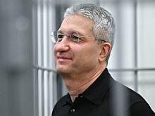 Московский суд отложил вопрос о банкротстве бывшего замглавы Минобороны