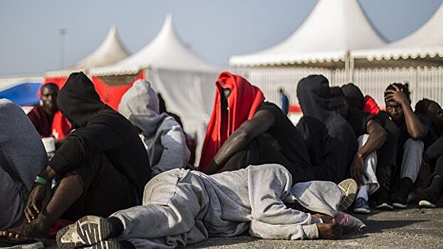 Марокканские моряки спасли 161 мигранта