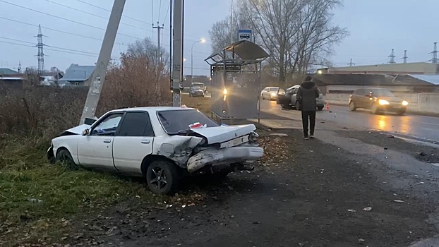 Трое кемеровских подростков попали в больницу после ДТП